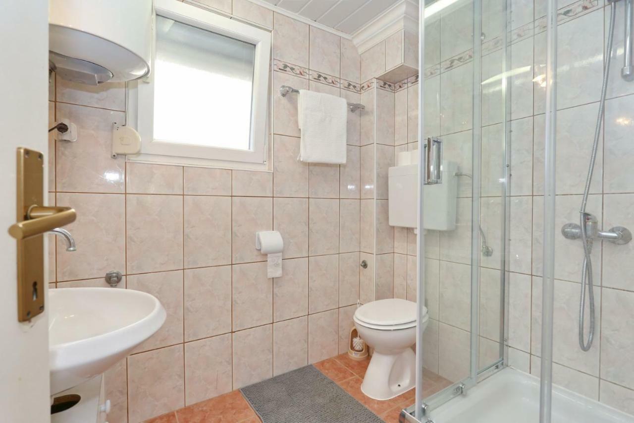 Villa Neyla Vir Esterno foto