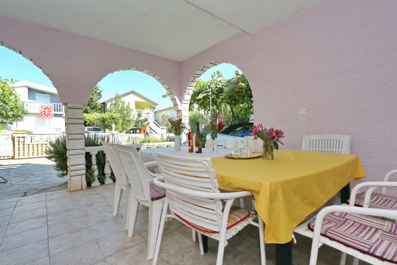 Villa Neyla Vir Esterno foto
