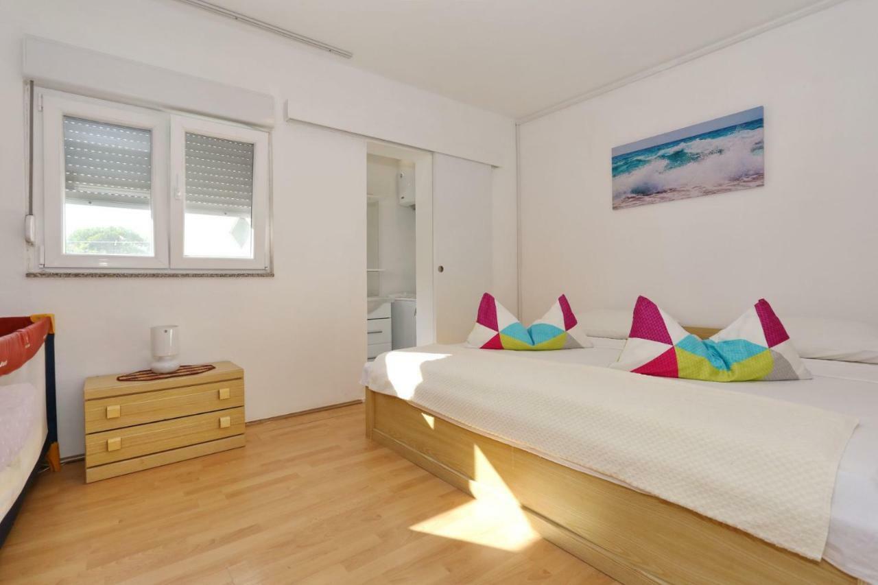 Villa Neyla Vir Esterno foto