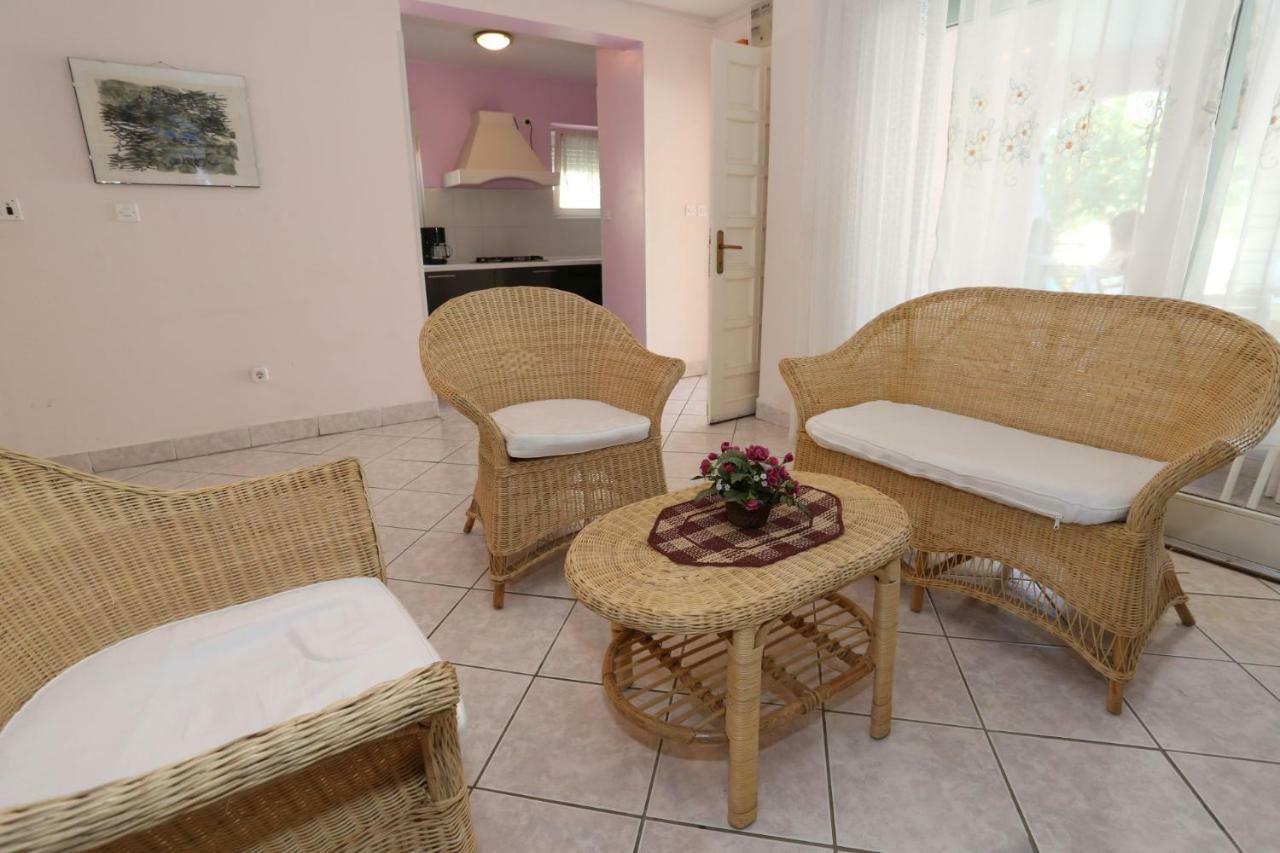 Villa Neyla Vir Esterno foto