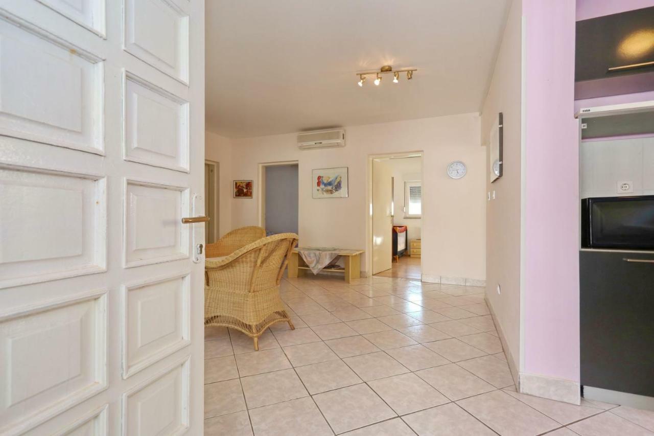 Villa Neyla Vir Esterno foto