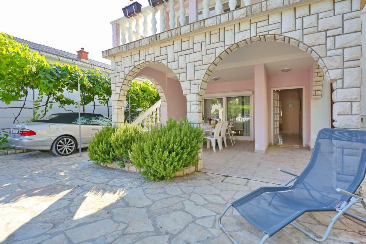 Villa Neyla Vir Esterno foto